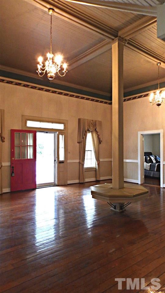 415 S 5th St, Smithfield, NC 27577