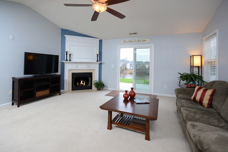 415 Bellmeade Bay Dr, Durham, NC 27703