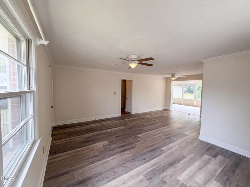 415 Buie Ct, Fayetteville, NC 28304
