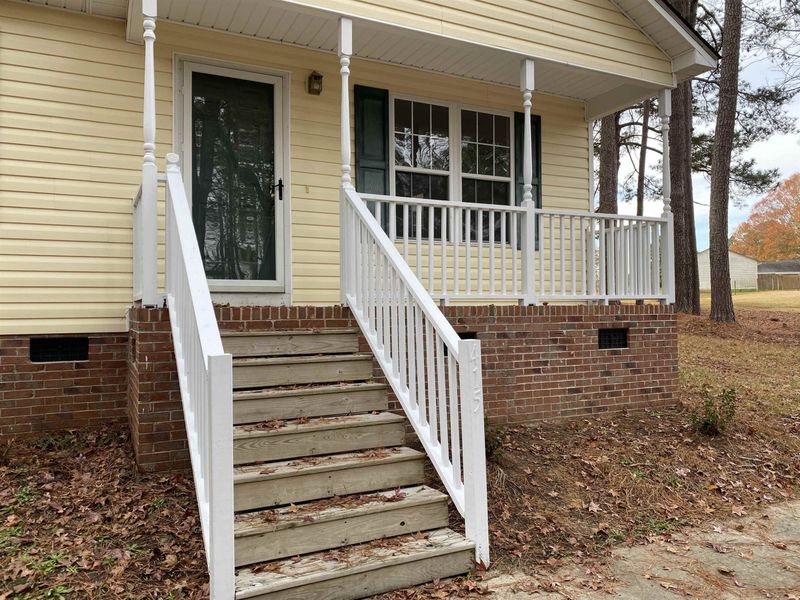 415 Cloverdale Ct, Clayton, NC 27520