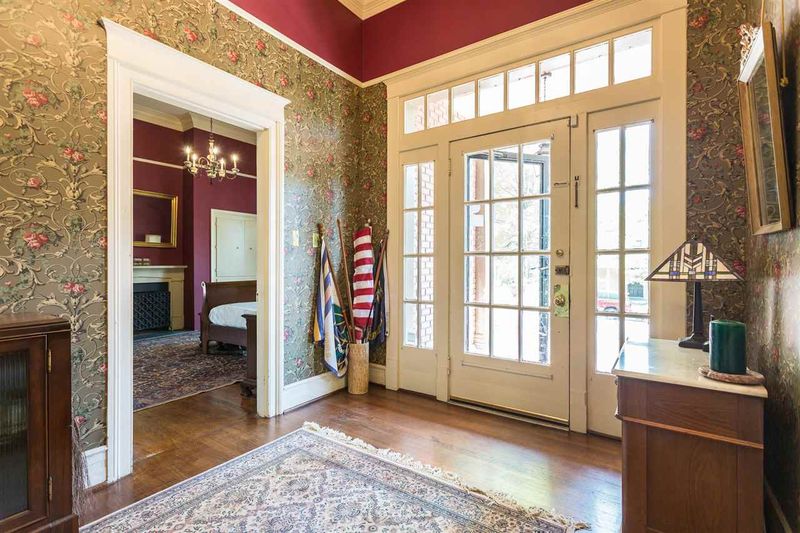 415 Elm St, Raleigh, NC 27604