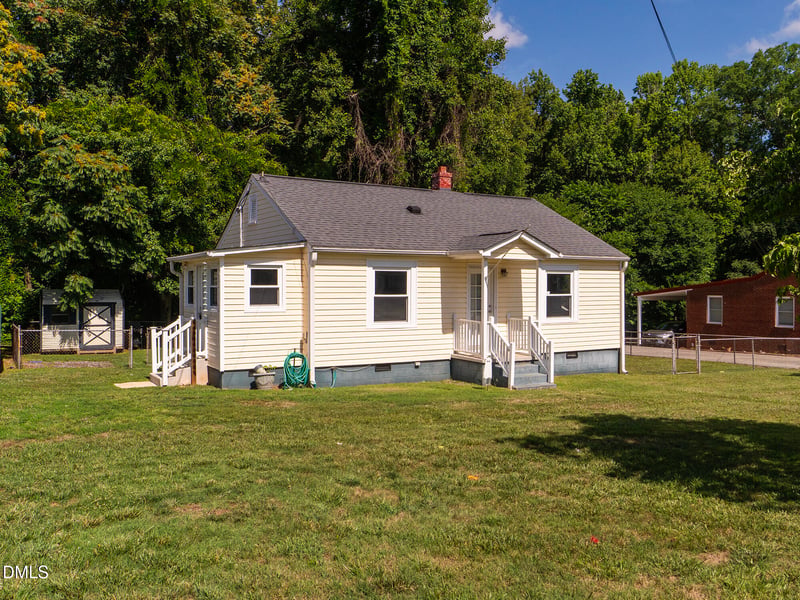 415 First St, Mebane, NC 27302