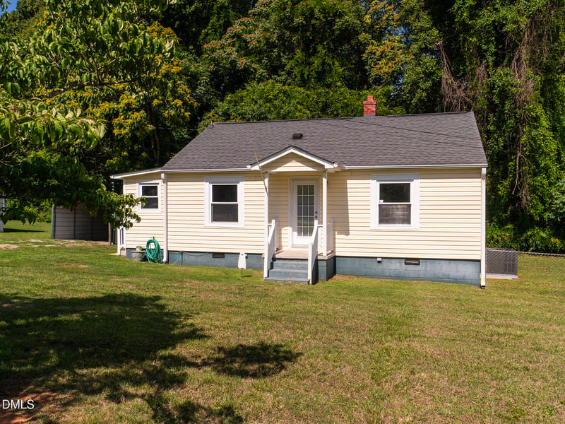 415 First St, Mebane, NC 27302