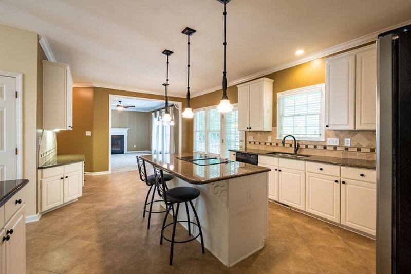 415 Jaslie Dr, Cary, NC 27518