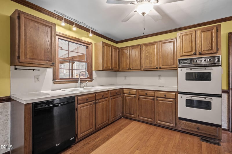 415 Jericho Rd, Hillsborough, NC 27278