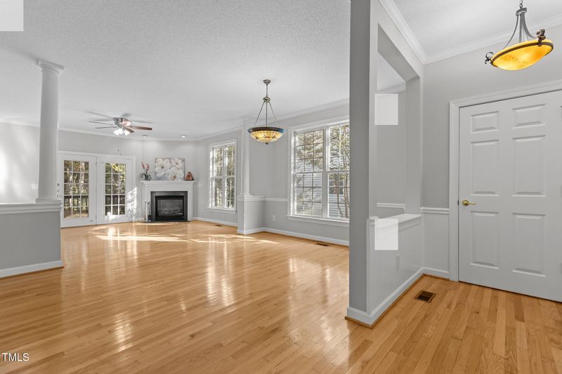 415 Knotts Valley Ln, Cary, NC 27519
