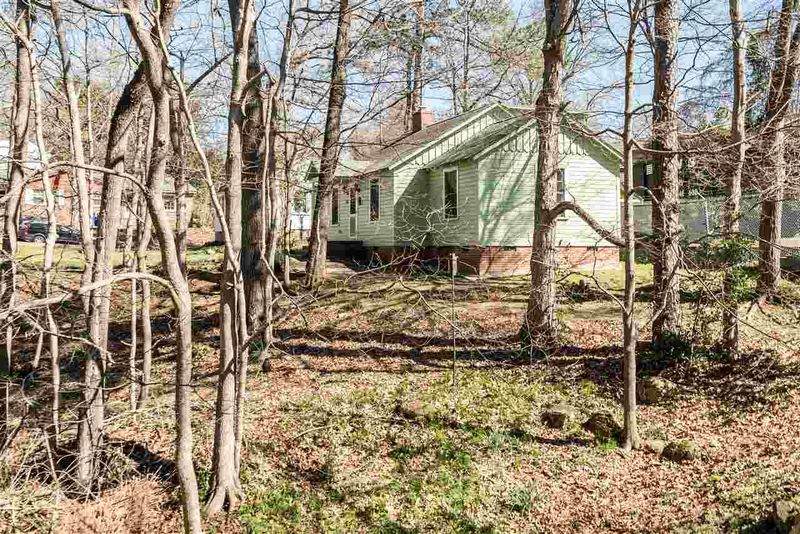 415 W Patterson Pl, Chapel Hill, NC 27516