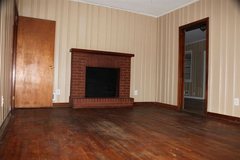 415 N Pine St, Wendell, NC 27591