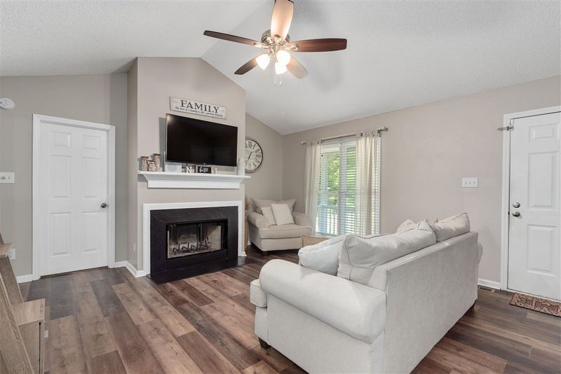 415 Roanoke Way, Clayton, NC 27527