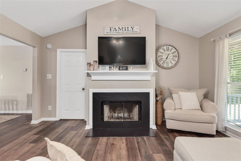 415 Roanoke Way, Clayton, NC 27527