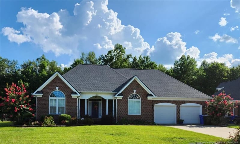 415 Summerchase Dr, Fayetteville, NC 28311