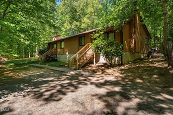 415 Tall Oaks Rd #A & B, Chapel Hill, NC 27516