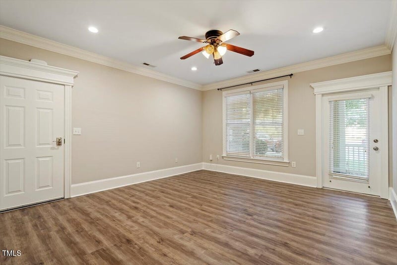 415 Waterford Lake Dr, Cary, NC 27519