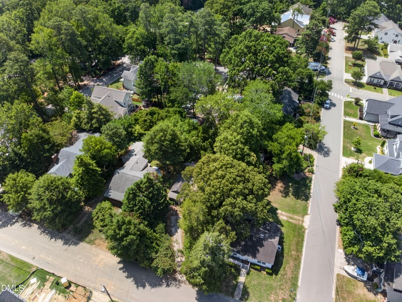 415 Willow St, Cary, NC 27511