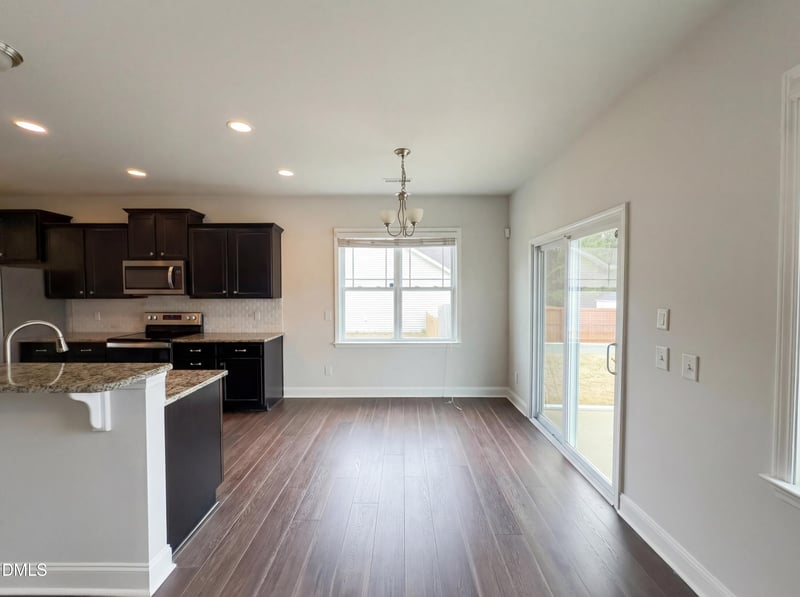 4153 Weavers Pond Dr, Zebulon, NC 27597