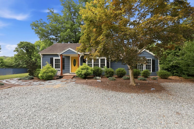 4157 Old Hillsborough Rd, Mebane, NC 27302