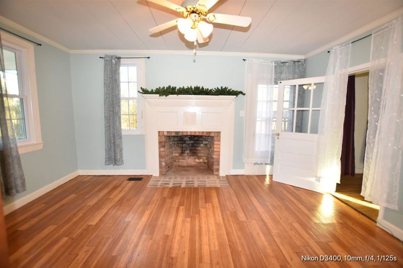 4158 Benson Hardee Rd, Benson, NC 27504