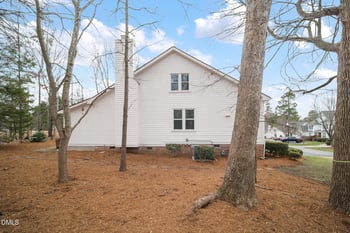 416 Center Pointe Dr, Cary, NC 27513