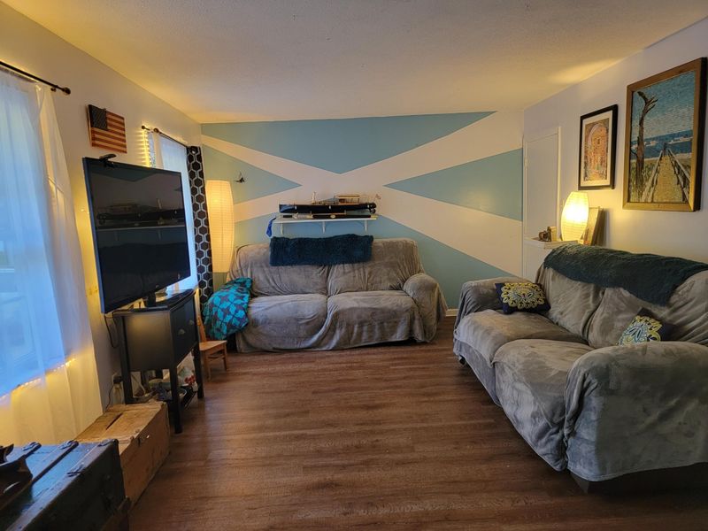 416 Charles Ct, Cary, NC 27500