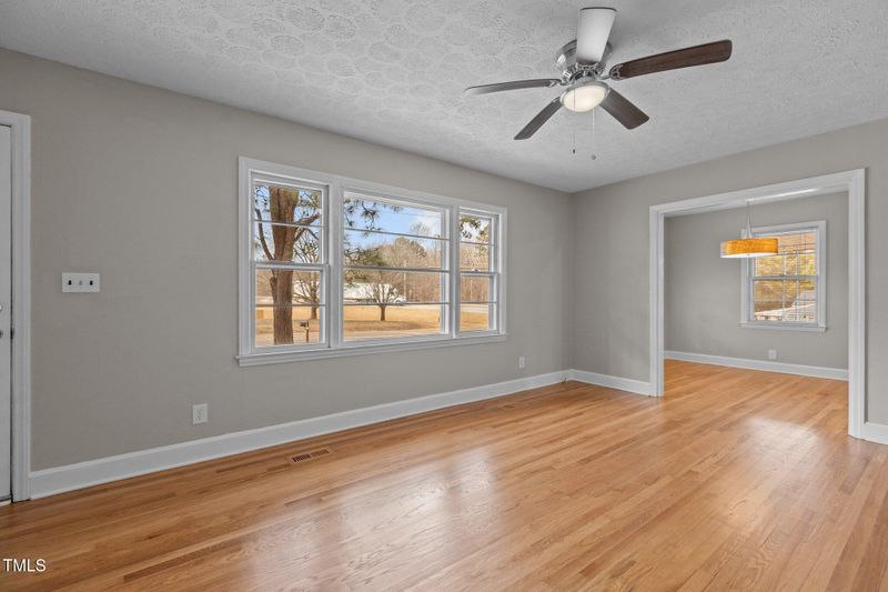 416 N Cheatham St, Franklinton, NC 27525