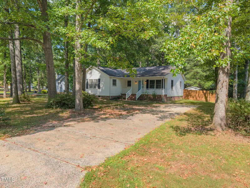 416 Chivalry Dr, Durham, NC 27703