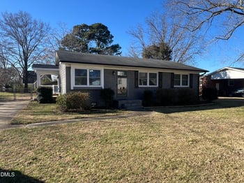 416 Culvert St, Apex, NC 27502