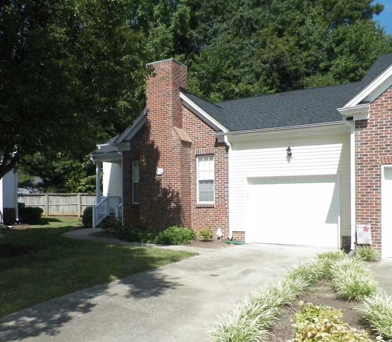 416 Grand Pointe Dr, Garner, NC 27529