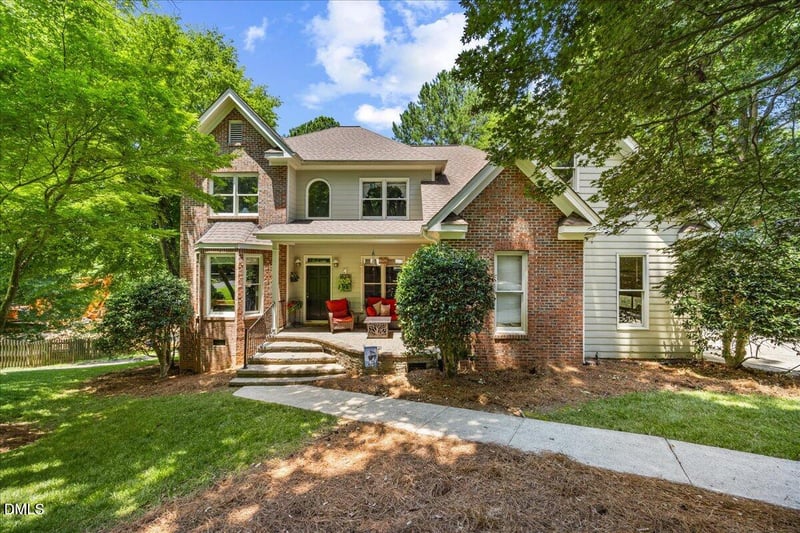 416 Livingstone Dr, Cary, NC 27513