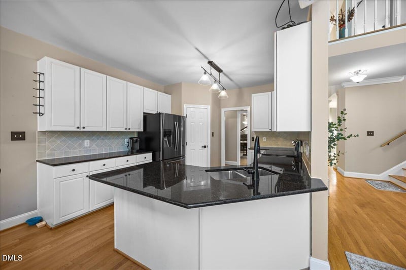 416 Livingstone Dr, Cary, NC 27513