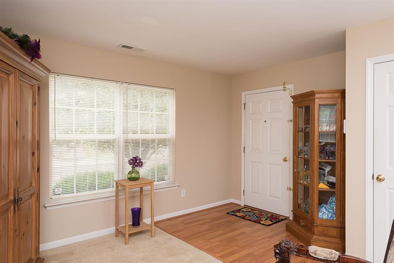 416 Lodestone Dr, Durham, NC 27703