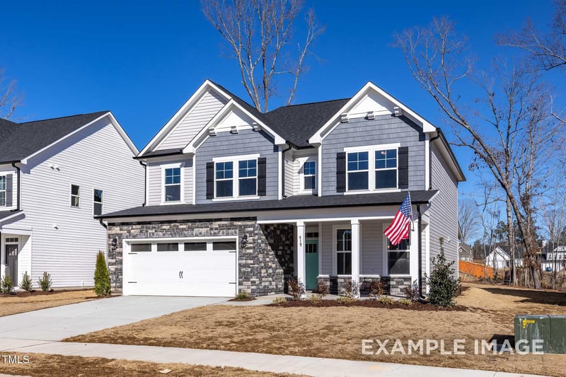416 Longleaf Glen Ln, Zebulon, NC 27597