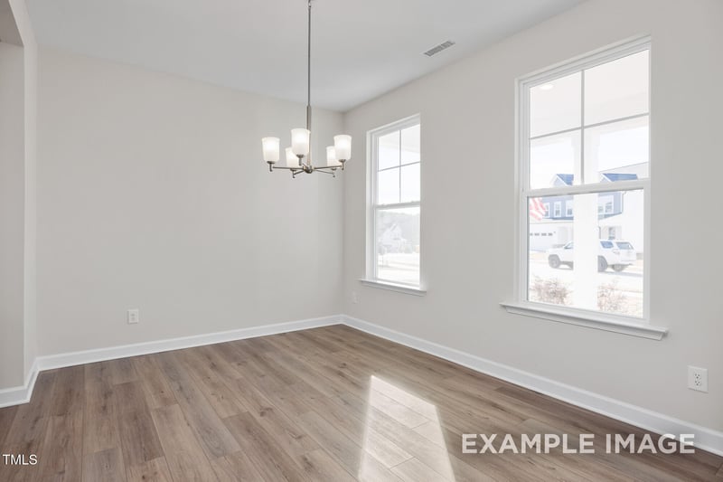 416 Longleaf Glen Ln, Zebulon, NC 27597
