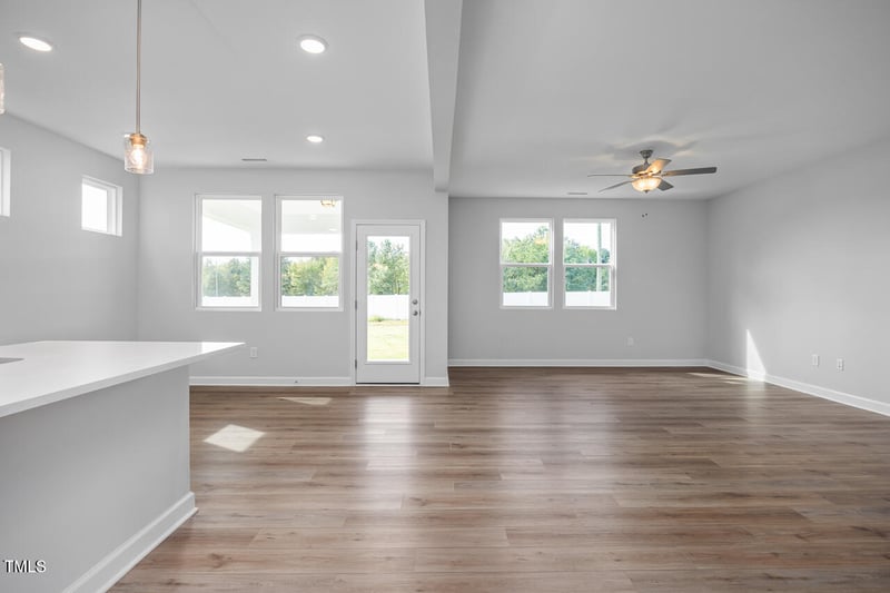 416 Longleaf Glen Ln, Zebulon, NC 27597