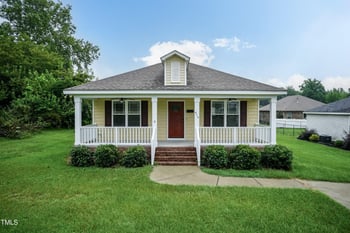 416 Martin St, Benson, NC 27504