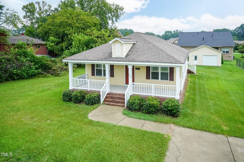 416 Martin St, Benson, NC 27504