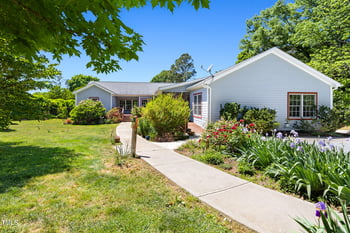 416 Mitchell St, Hillsborough, NC 27278