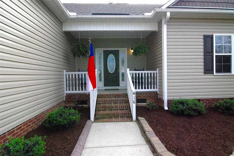 416 Moonlight Dr, Fuquay Varina, NC 27526