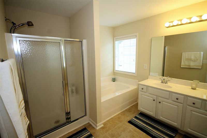 416 Mourning Dove Ct, Mebane, NC 27302