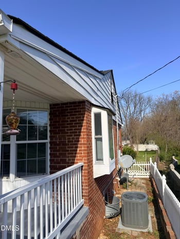 416 Reams Ave, Roxboro, NC 27573