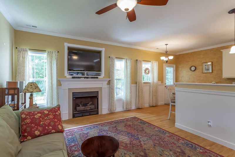 416 Star Ruby Dr, Knightdale, NC 27545