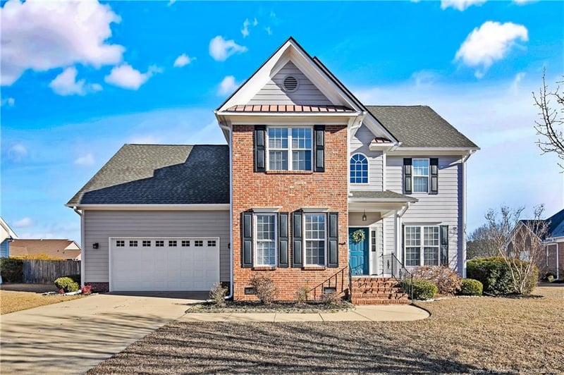 416 W Summerchase Dr, Fayetteville, NC 28311