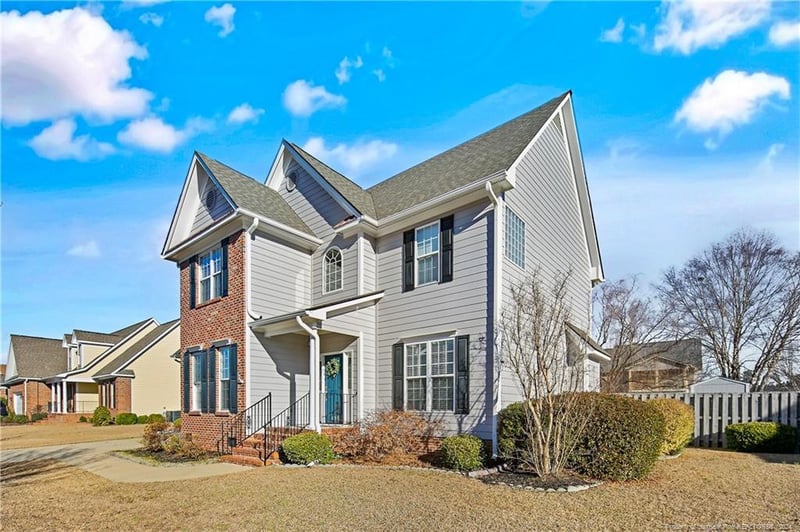 416 W Summerchase Dr, Fayetteville, NC 28311