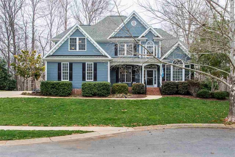 416 Sunset Grove Dr, Holly Springs, NC 27540