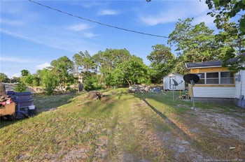 416 Wakefield Dr, Hope Mills, NC 28348