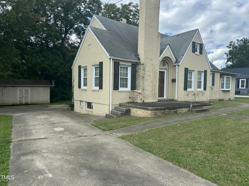 416 Washington St, Graham, NC 27253