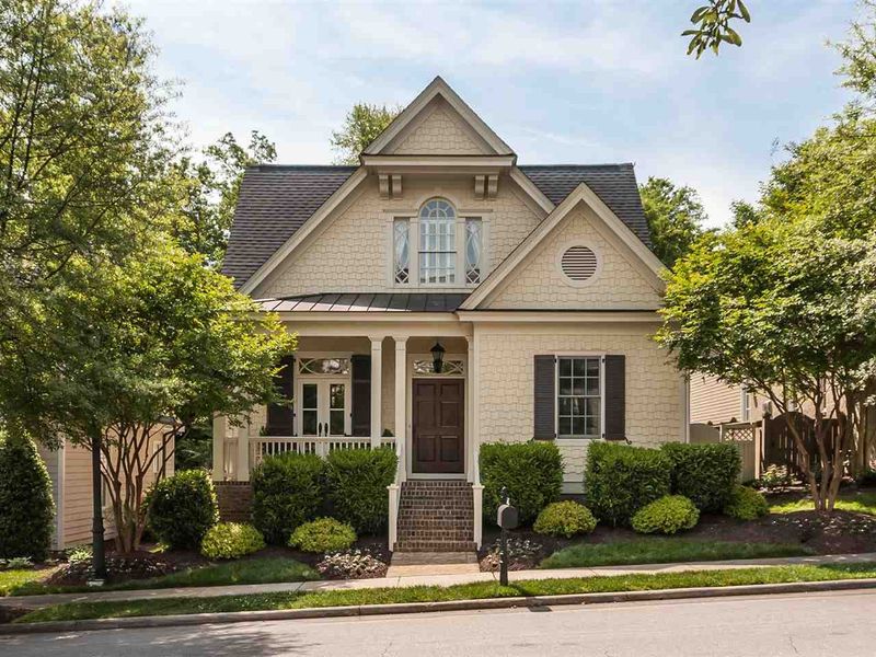 416 Wayne Dr, Raleigh, NC 27608