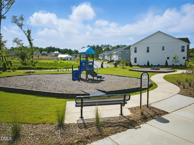 416 White Oak Garden Way #316, Garner, NC 27529