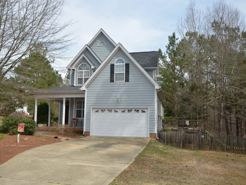 416 Willow Winds Dr, Raleigh, NC 27603