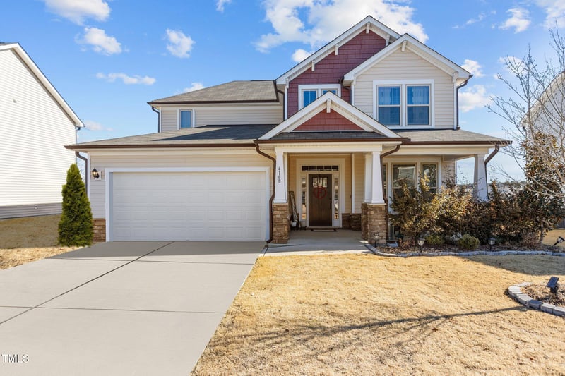 4168 Weavers Pond Dr, Zebulon, NC 27597