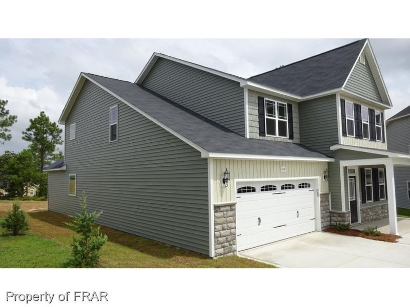 417 Advance Dr, Lillington, NC 27546